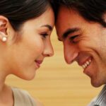 Online Dating Vs. Real Life Dating: Which One Is Popular in the US?